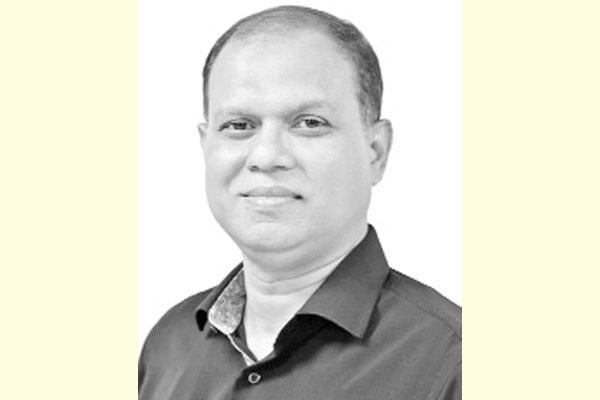 আগুন : দুর্ঘটনা না অন্তর্ঘাত