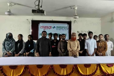 ‘আত্মহত্যা নয়, ঘুরে দাঁড়ানোই সমাধান’