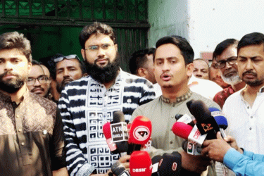 কাউকে খুশী করতে কমিশন শাপলা প্রতীক দিচ্ছে না: সারজিস