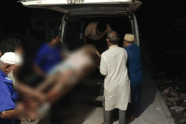 ডাকাতের অভিযোগ এনে বাড়ির সামনেই যুবককে পিটিয়ে হত্যা