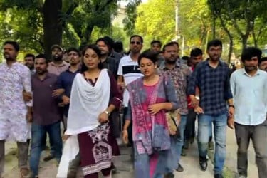 জুবায়েদ হত্যার প্রতিবাদে রাবি ছাত্রদলের বিক্ষোভ