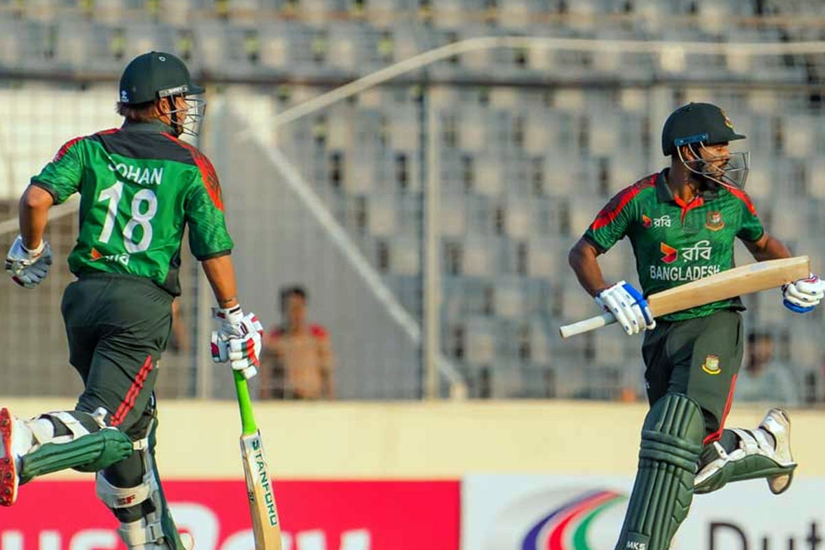 রিশাদের ব্যাটে ঝড়, বাংলাদেশের সংগ্রহ ২১৩