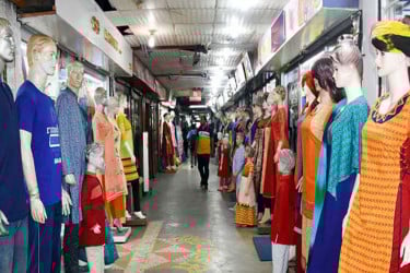 মঙ্গলবার রাজধানীর যেসব মার্কেট বন্ধ