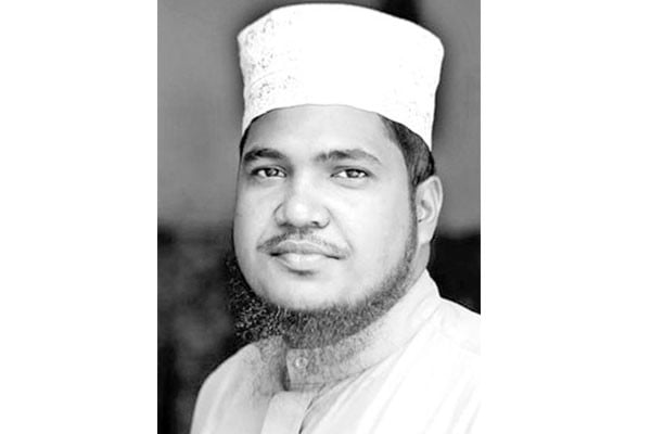 ধর্মের বাতি জ্বলে ওয়াজের মাঠে