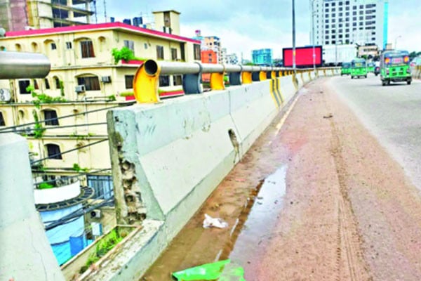 ঝুঁকিতে চট্টগ্রাম ফ্লাইওভার
