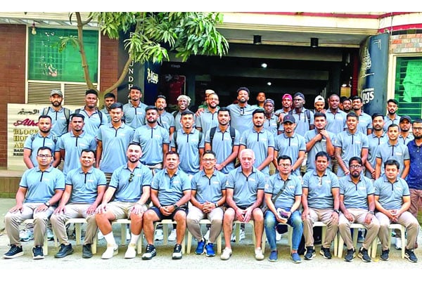 চ্যালেঞ্জ লিগ খেলতে তপুরা গেলেন কুয়েতে