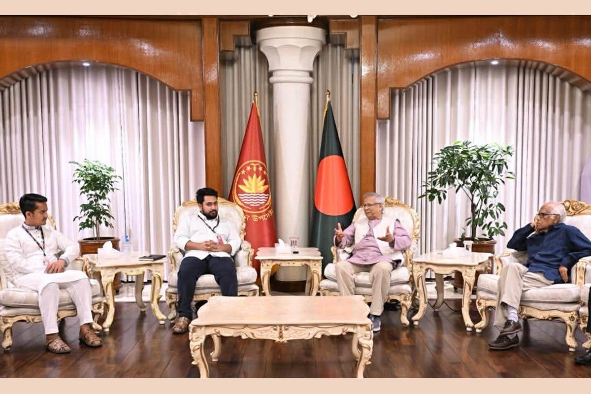 এনসিপির সঙ্গে বৈঠকে প্রধান উপদেষ্টা