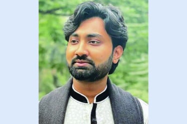 ত্রিভুজ প্রেমের বলি জবি ছাত্র জোবায়েদ