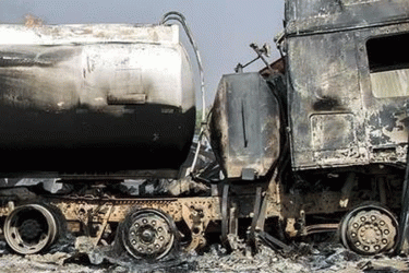 নাইজেরিয়ায় জ্বালানি ট্যাঙ্কারে ভয়াবহ বিস্ফোরণ, নিহত ৩৮