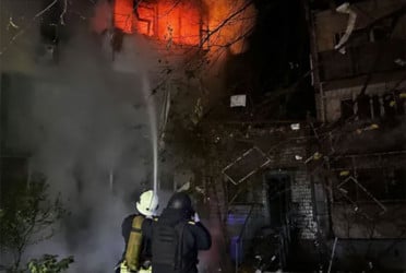 ইউক্রেনে ড্রোন ও ক্ষেপণাস্ত্র হামলা চালিয়েছে রাশিয়া