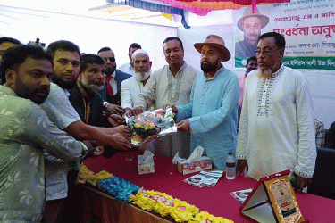 শেখ হাসিনা ভারতে বসে নির্বাচন বানচালের ষড়যন্ত্র করছে: এমএ মালিক