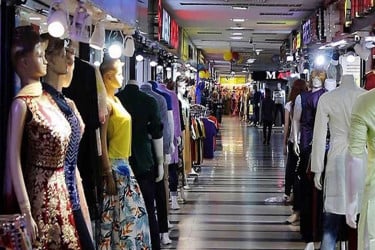 বৃহস্পতিবার রাজধানীর যেসব মার্কেট বন্ধ