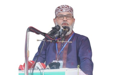 দেশ গড়তে শুধু নেতা নয়, নীতিরও পরিবর্তন করতে হবে: মাসুদ সাঈদী