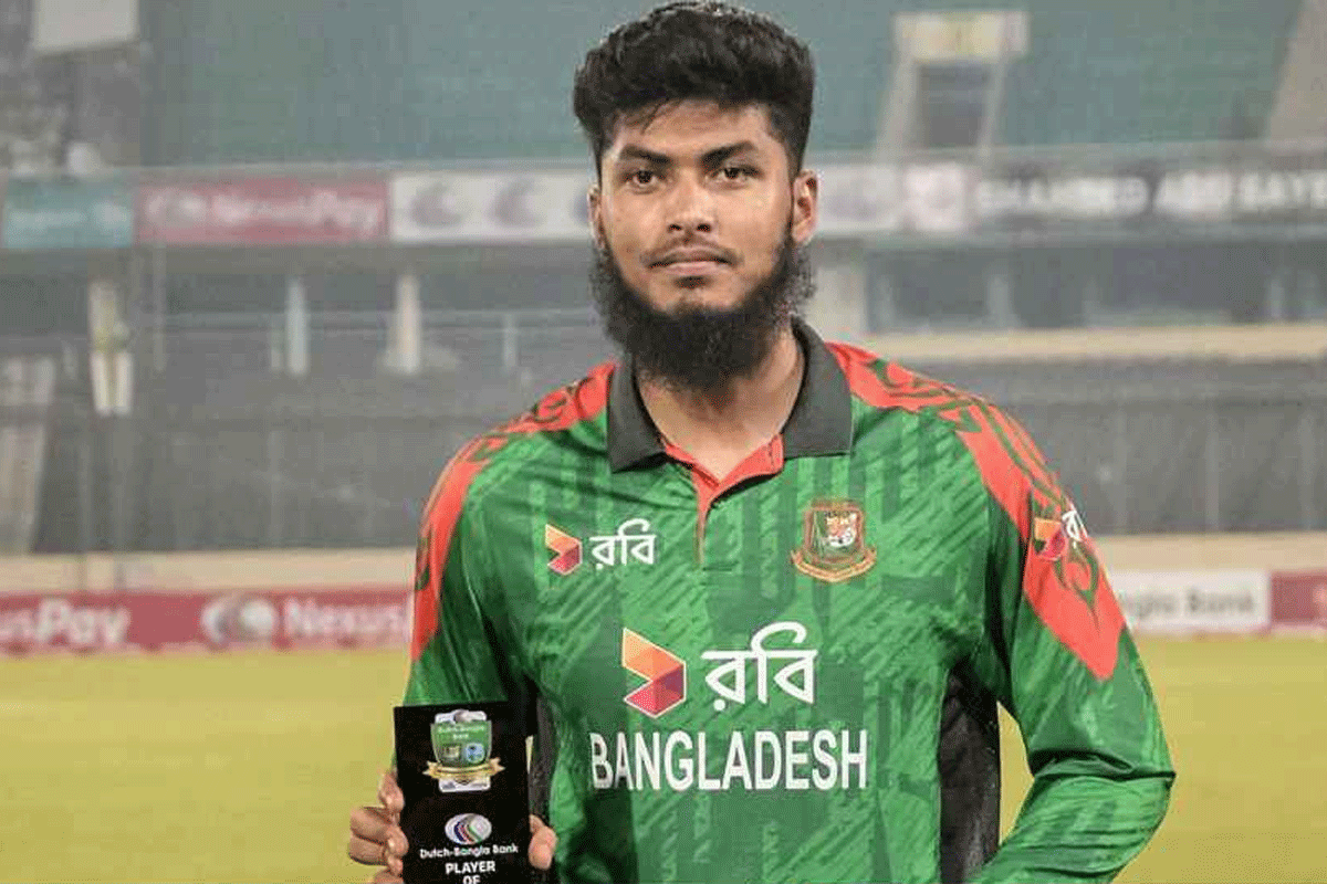 রশিদ খানকে টপকে রিশাদের বিশ্বরেকর্ড