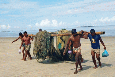 সাগরমুখী কুতুবদিয়ার জেলেরা