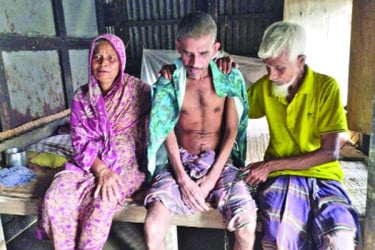 ব্যর্থ প্রেমিক মামুন এক যুগ ধরে শিকলবন্দি