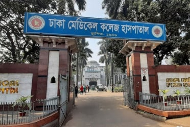 যাত্রাবাড়ীতে ছুরিকাঘাতে দুই স্কুলছাত্র আহত
