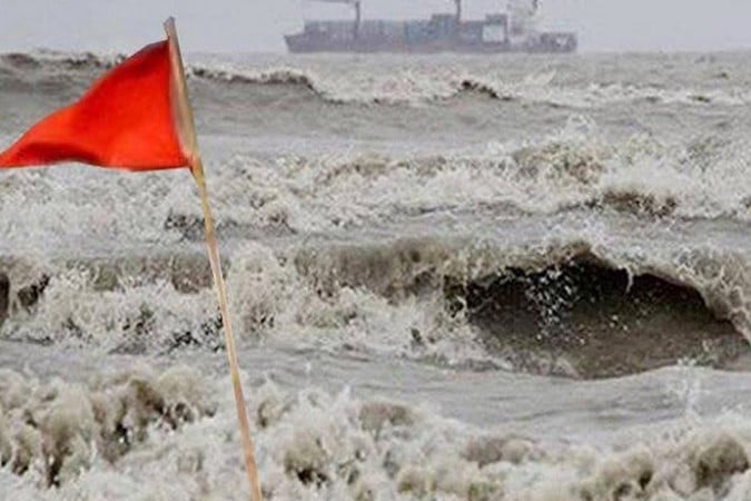 বঙ্গোপসাগরের নিম্নচাপটি ঘূর্ণিঝড়ে রূপ নিতে পারে