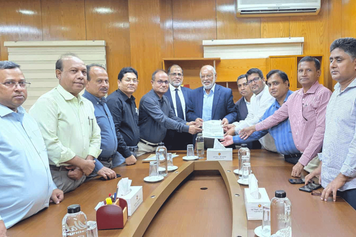 বিশ্ববিদ্যালয় শিক্ষকদের জন্য আলাদা বেতন কাঠামো চায় ইউট্যাব