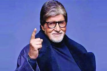 বিল গেটসের চোখে সুপারহিরো অমিতাভ