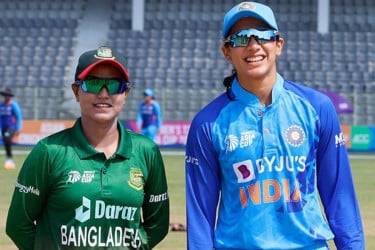 শেষ হচ্ছে বাংলাদেশের বিশ্বকাপ মিশন, বিকালে মুখোমুখি হচ্ছে ভারতের