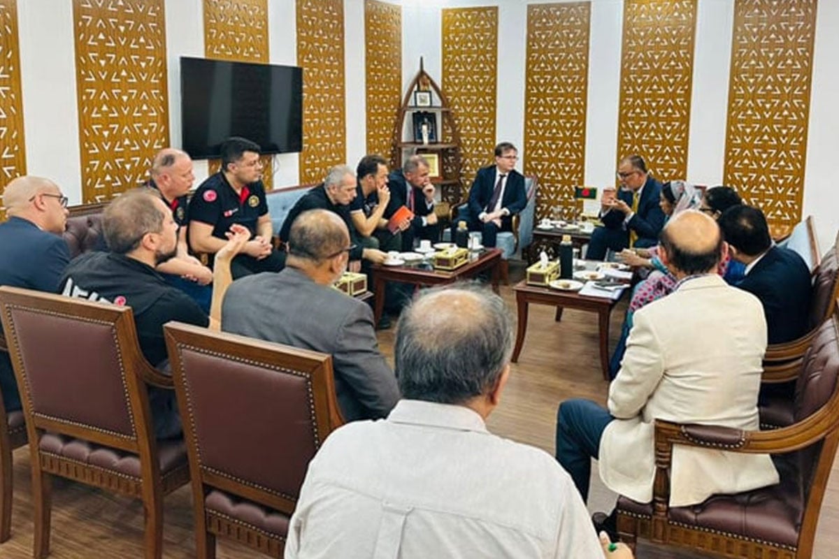 শাহজালালে অগ্নিকাণ্ড তদন্তে সহায়তায় ঢাকায় তুরস্কের বিশেষজ্ঞ দল