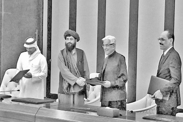 স্থায়ী যুদ্ধবিরতির লক্ষ্যে ইস্তাম্বুলে আফগানিস্তান-পাকিস্তান আলোচনা