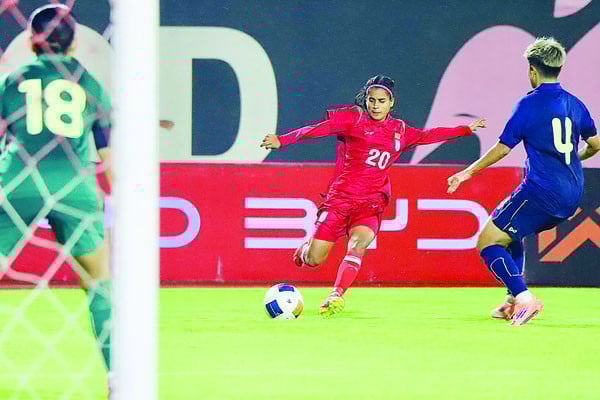 থাইল্যান্ডে বিধ্বস্ত বাটলারের দল