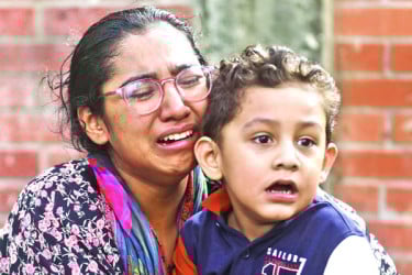 এখন আমার বাচ্চাদের কী হবে