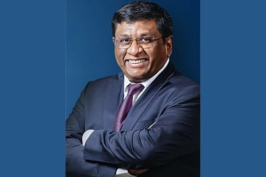 অর্থ পাচারে সহায়তার অভিযোগে ব্যাংক এশিয়াকে ৩০ লাখ টাকা জরিমানা