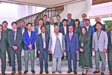 প্রধান উপদেষ্টার সঙ্গে সাক্ষাৎ জাপান প্রতিনিধিদলের