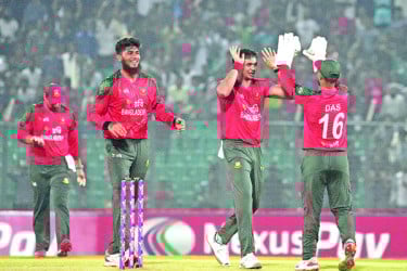 হারে সিরিজ শুরু লিটনদের