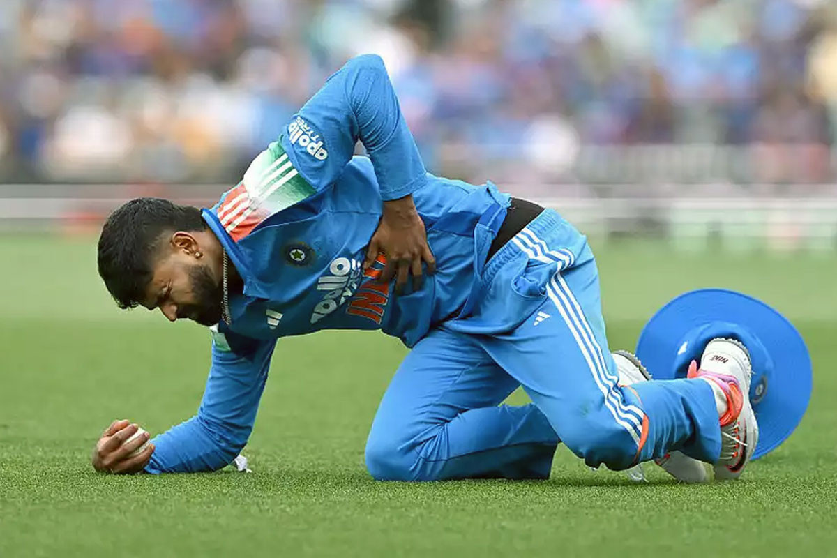 আইয়ারের শারীরিক অবস্থার খবর জানালেন অধিনায়ক