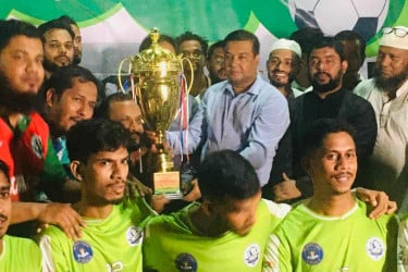 শিক্ষার্থীরা মাঠে নয় স্ক্রিনেই সময় কাটায় বেশি, যা কাম্য নয়: কাদের গনি চৌধুরী