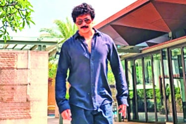 অন্যরকম শাকিব খান