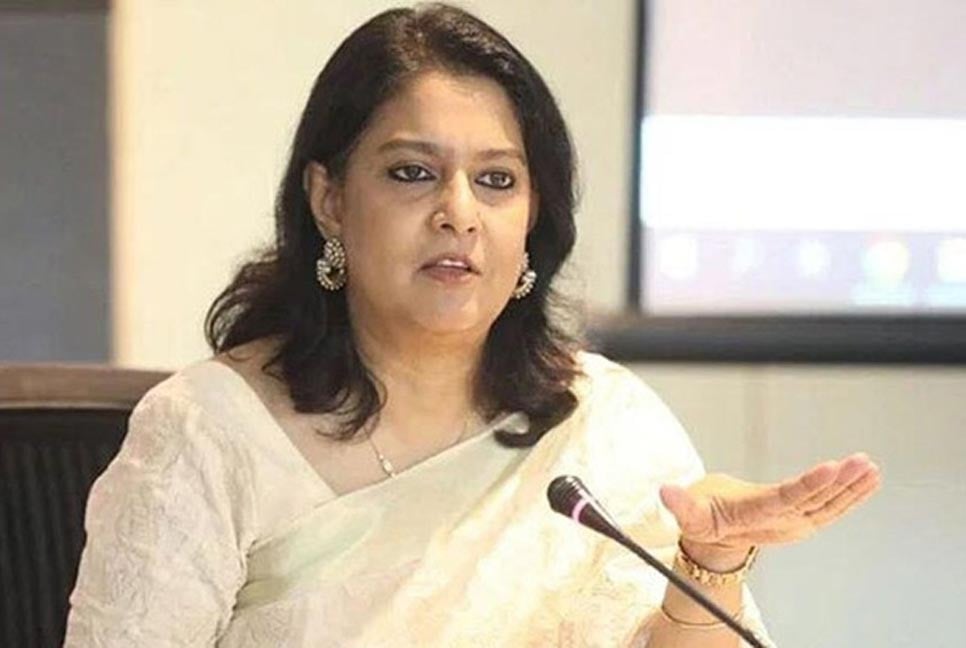 কথা বলে উত্তেজনা বজায় রাখা রাজনৈতিক কৌশল : পরিবেশ উপদেষ্টা