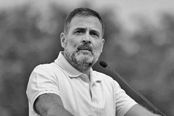 ভোট পেতে মোদি নাচতেও পারেন : রাহুল