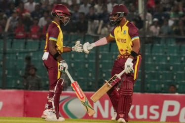 সিরিজে টিকে থাকতে বাংলাদেশের দরকার ১৫০ রান