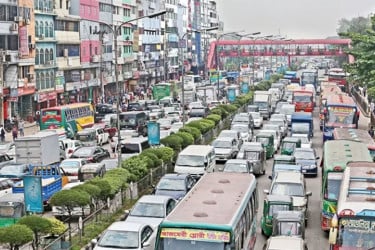 রাজধানীর বাস সেবার মানোন্নয়নে টিএফএল মডেল প্রস্তাব ব্রিটিশ বিশেষজ্ঞদের