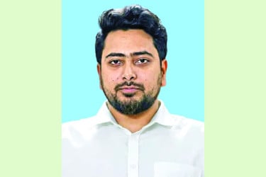 ইসি পুনর্গঠন করতে হবে