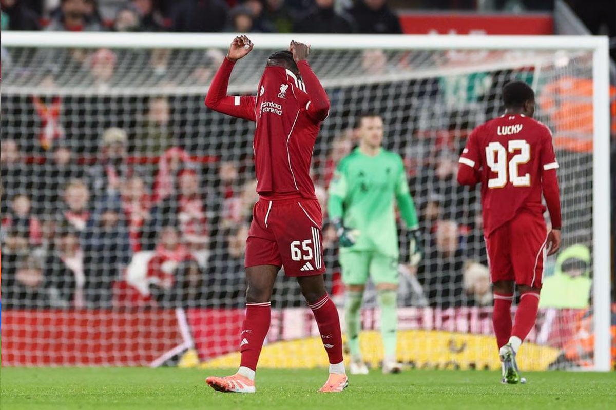 ৯১ বছরে এমন পরাজয় দেখেনি লিভারপুল