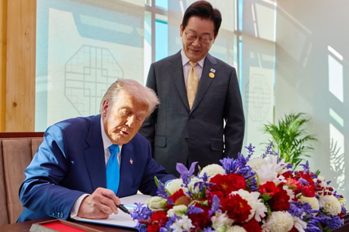 দক্ষিণ কোরিয়াকে পারমাণবিক সাবমেরিন তৈরির অনুমতি ট্রাম্পের