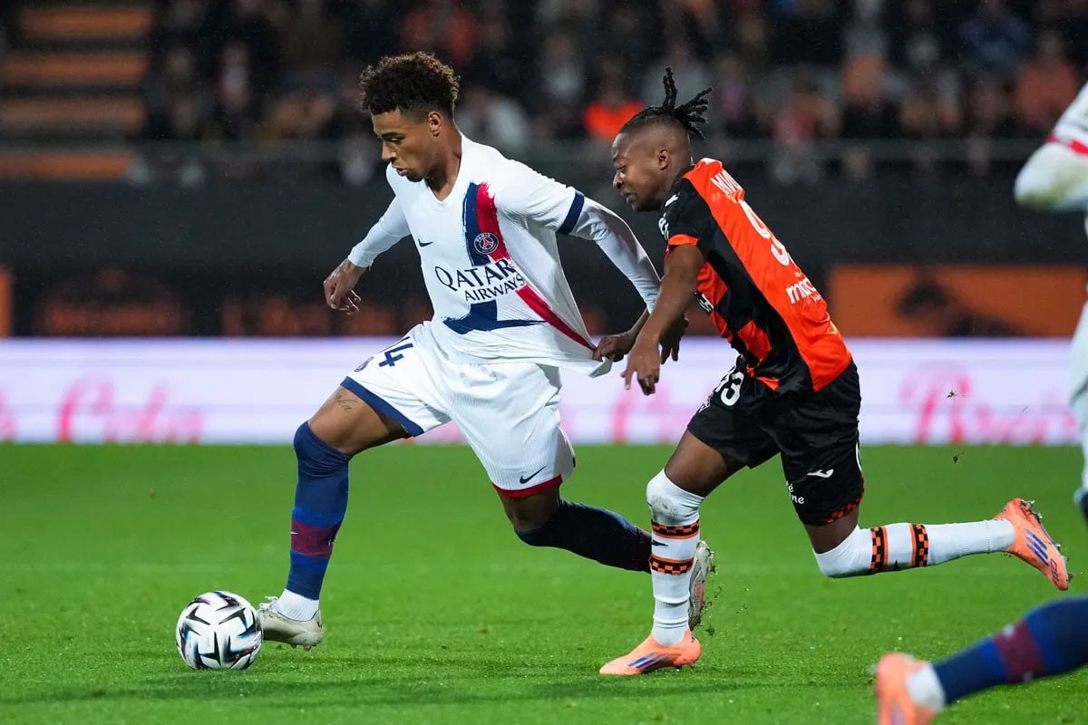 লরিয়ঁর সঙ্গে ড্র, লিগে ছন্দ হারাচ্ছে পিএসজি