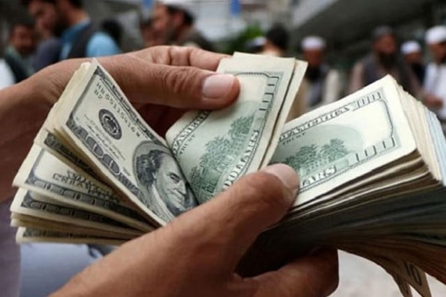 অক্টোবরের ২৯ দিনে প্রবাসী আয় ২৪৩ কোটি ডলার