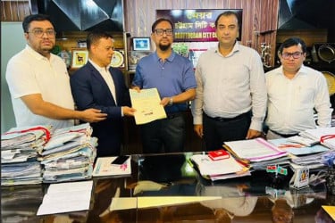 বর্জ্য থেকে গ্রিন ডিজেল ও এভিয়েশন ফুয়েল উৎপাদন করবে চসিক