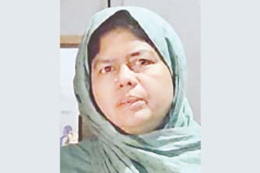 এ কে আজাদরা আমার স্বামীর মৃত্যুর জন্য দায়ী