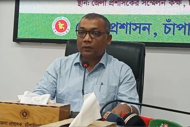 নির্বাচনে ইসির দিকনির্দেশনা অনুযায়ী পদক্ষেপ নেওয়া হবে : চাঁপাইনবাবগঞ্জের ডিসি