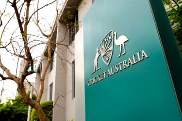১১.৩ মিলিয়ন ডলার ঘাটতিতে ক্রিকেট অস্ট্রেলিয়া
