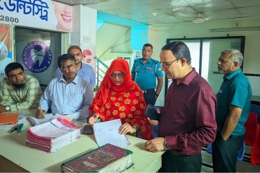 রংপুরে দুই ক্লিনিকের অপারেশন থিয়েটার ও একটি ডায়াগনোস্টিক সেন্টার সিলগালা