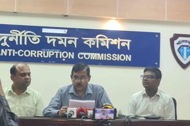 শিক্ষা প্রকৌশল অধিদফতরের নির্বাহী প্রকৌশলীর বিরুদ্ধে দুদকের চার্জশিট